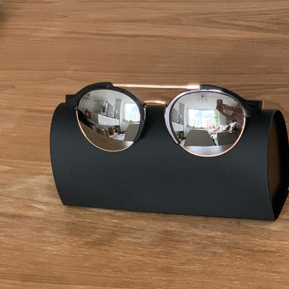 Banana Republic reflective sunglasses!